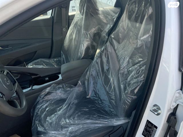 יונדאי אלנטרה