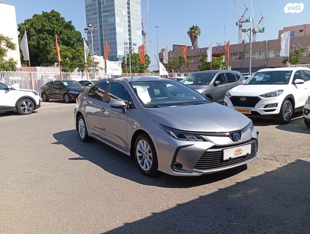 מודעת רכב טויוטה קורולה