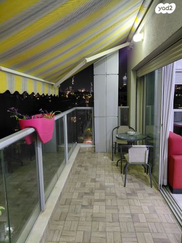 דירה, האלוף נחמיה תמרי 13, עליות, רמת גן