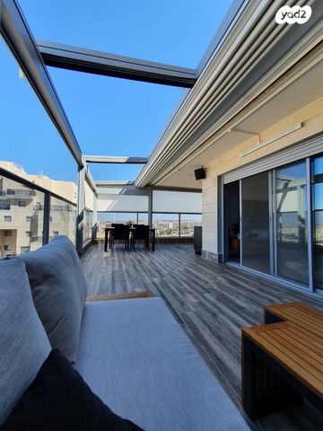 גג/ פנטהאוז, בצלאל 31, שכונה ב', באר שבע