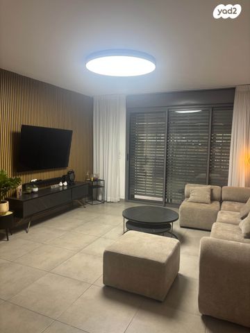 דירת גן, שמורת נחל שניר 3, אגמים, נתניה