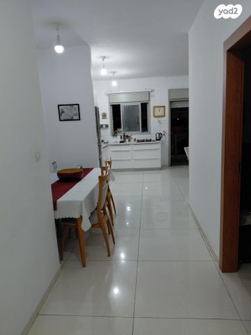 דירה, האלוף נחמיה תמרי 13, עליות, רמת גן