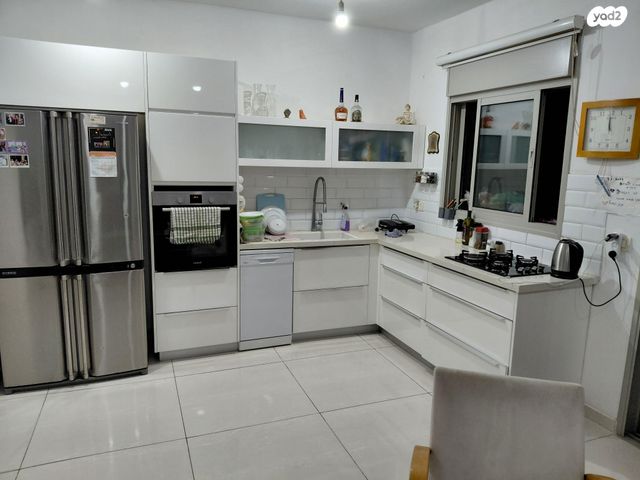 דירה, האלוף נחמיה תמרי 13, עליות, רמת גן