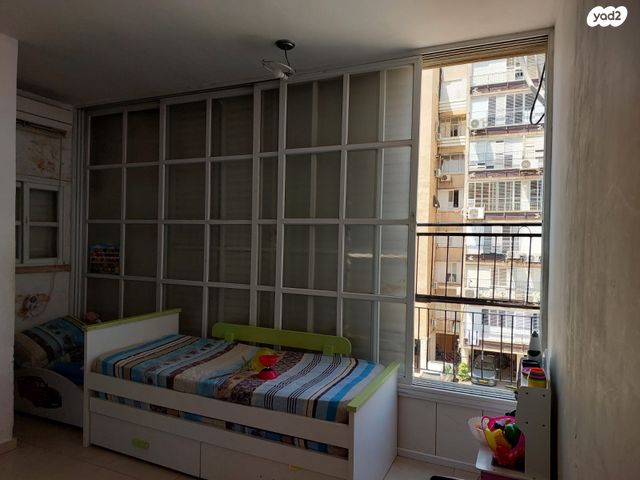 דירה, הרב לנדרס 12, רמת עמידר, רמת גן