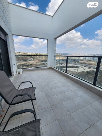 גג/ פנטהאוז