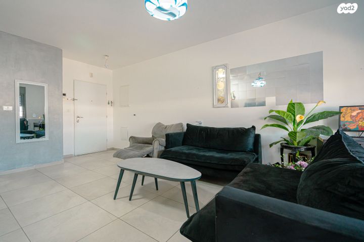 דירה, אורן, החורש, חריש