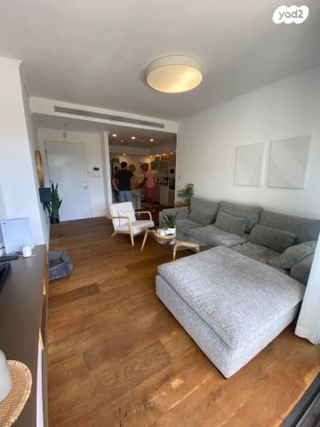 דירה, גני שרונה, קרית הממשלה, תל אביב יפו