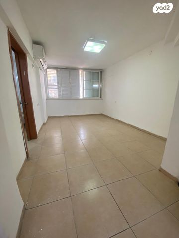 דירה, קרית ים