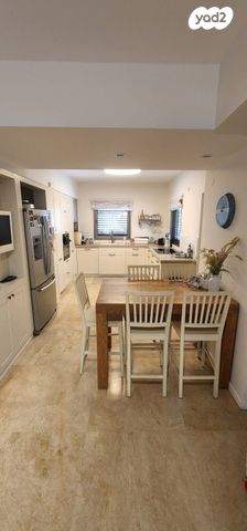 דו משפחתי, מרדכי זעירא, המשתלה, תל אביב יפו