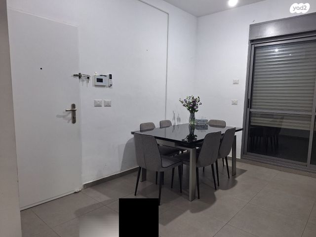 דירה, נצר חזני, נתיבות מערב, נתיבות