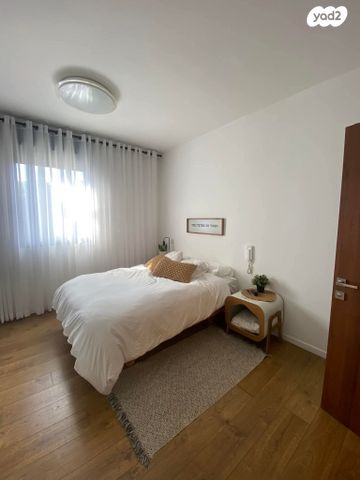 דירה, גני שרונה, קרית הממשלה, תל אביב יפו