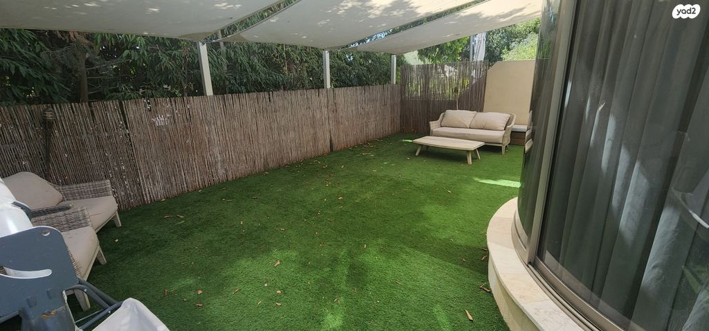 מרדכי זעירא 