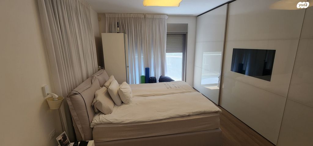 דו משפחתי, מרדכי זעירא, המשתלה, תל אביב יפו