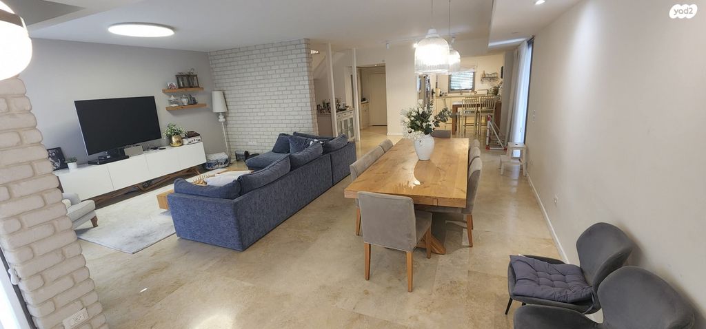 דו משפחתי, מרדכי זעירא, המשתלה, תל אביב יפו