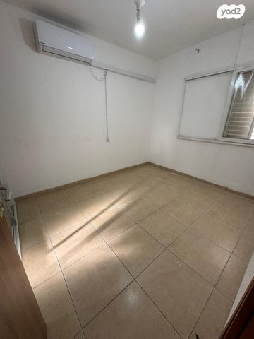 דירה, קרית ים