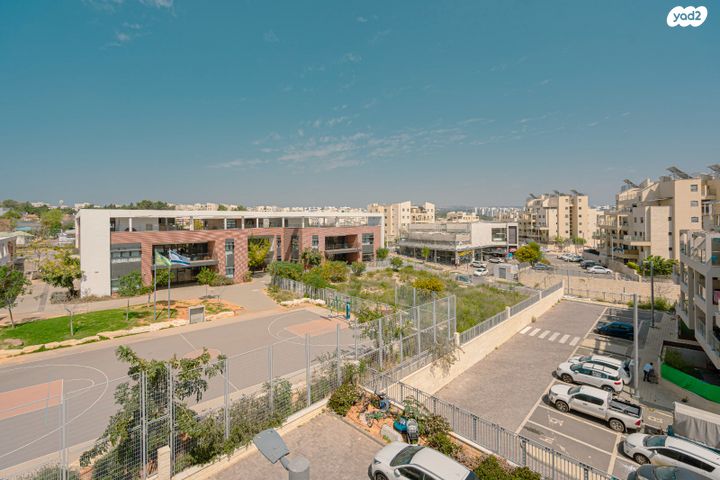 דירה, אורן, החורש, חריש