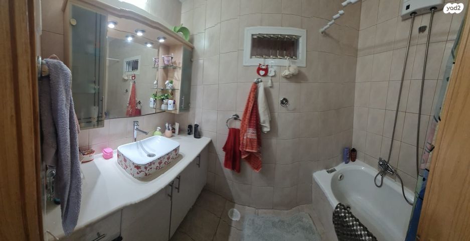 דירה, כרמיאל