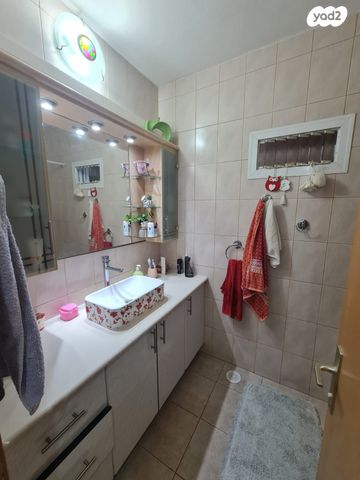 דירה, כרמיאל