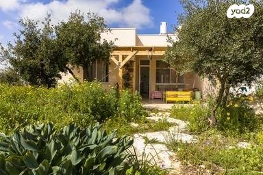 בית פרטי/ קוטג', שריגים