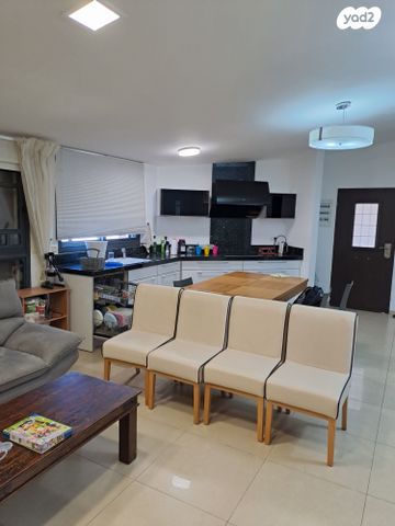 בית פרטי/ קוטג', יקנעם עילית