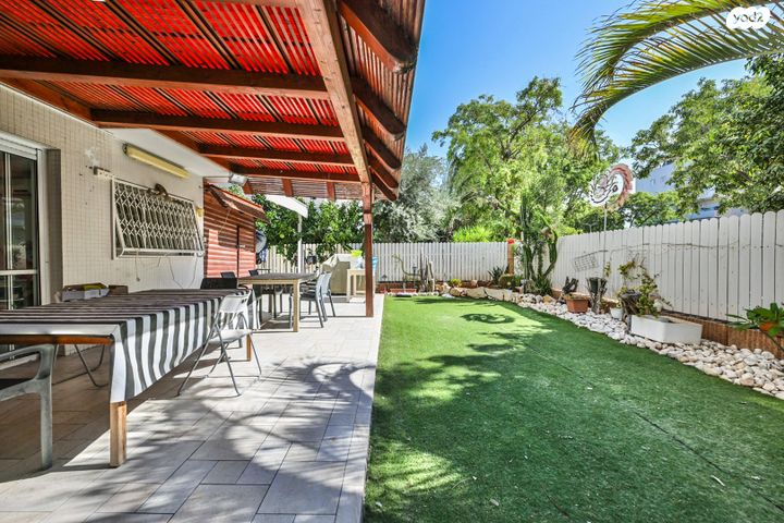 דירת גן, הסמדר, קרית כרמים, ראשון לציון