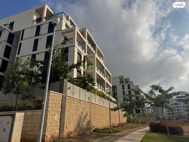 דירה, אור ים, אור עקיבא