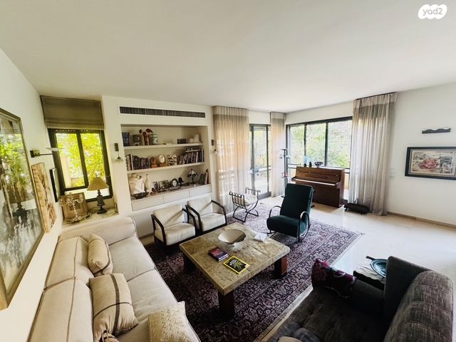 דו משפחתי, רמת חן, רמת גן