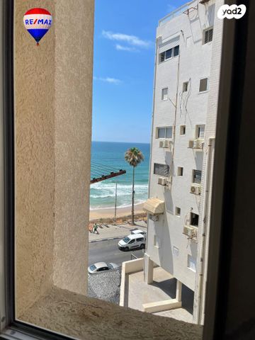 דירה, דרך בן גוריון 81, עצמאות יוספטל, בת ים