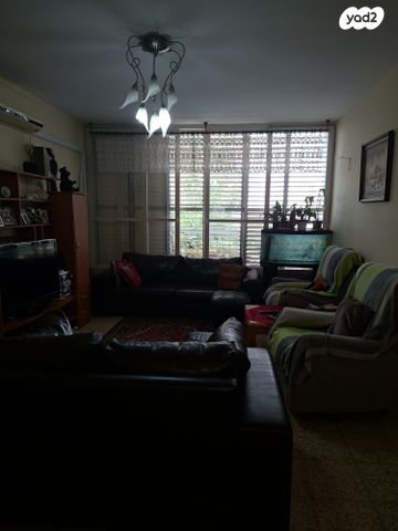 דירה, חנקין, ראשונים, ראשון לציון