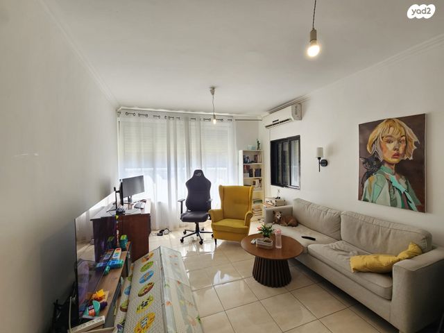 ארלוזורוב 21