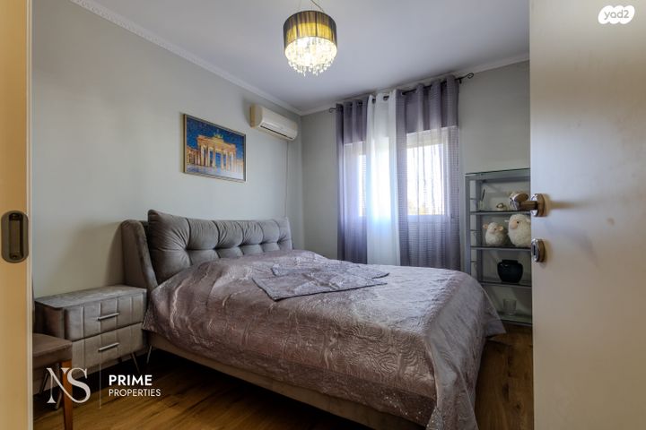 גג/ פנטהאוז, הנביאים 11, רובע י', אשדוד