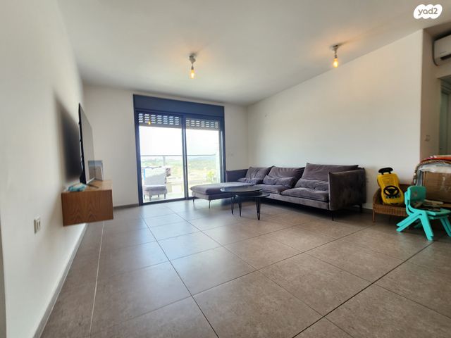 גג/ פנטהאוז, חריש