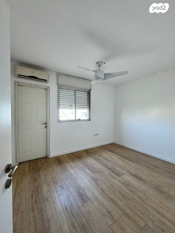 גג/ פנטהאוז, ויצמן 171, מרכז, כפר סבא