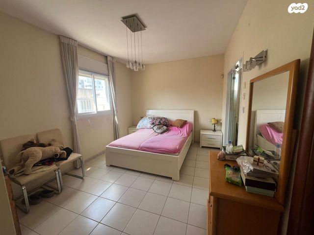 גג/ פנטהאוז, אפרים 3, נגבה, רמת גן