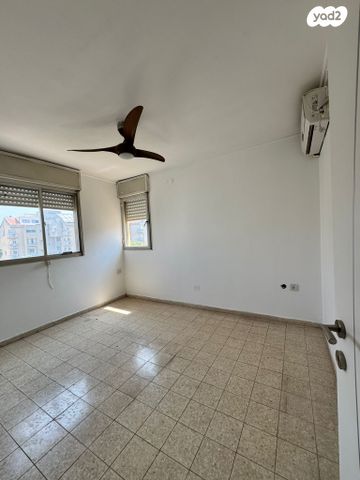 גג/ פנטהאוז, ויצמן 171, מרכז, כפר סבא