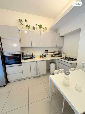 דירה, שדרות ח"ן, הצפון הישן - דרום, תל אביב יפו