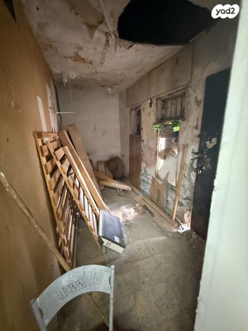 חנויות/ שטח מסחרי, דרך מנחם בגין 100, מונטיפיורי, הרכבת, תל אביב יפו