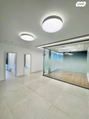 תוצרת הארץ 3