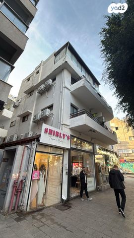 חנויות/ שטח מסחרי, דרך מנחם בגין 100, מונטיפיורי, הרכבת, תל אביב יפו