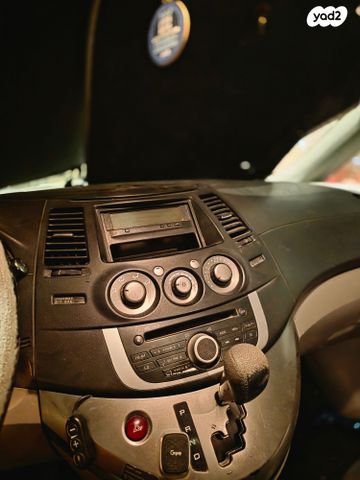 מיצובישי גרנדיס