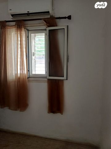 דירה, יוסף שפרינצק 34, שיכון א', קרית שמונה