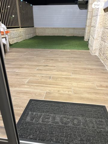 דירת גן, הצלף 10, צמח השדה, מעלה אדומים