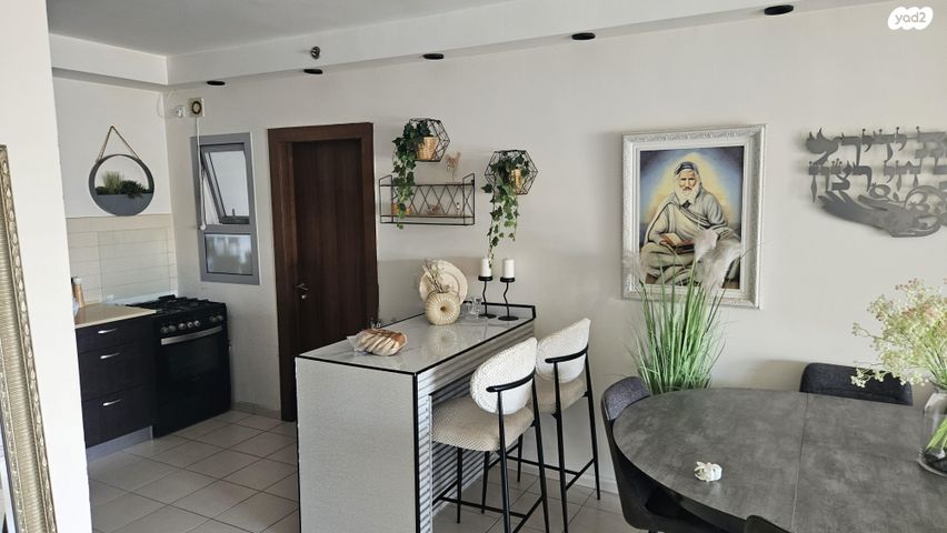 דירה, ענבים 2, רובע ט"ז, אשדוד