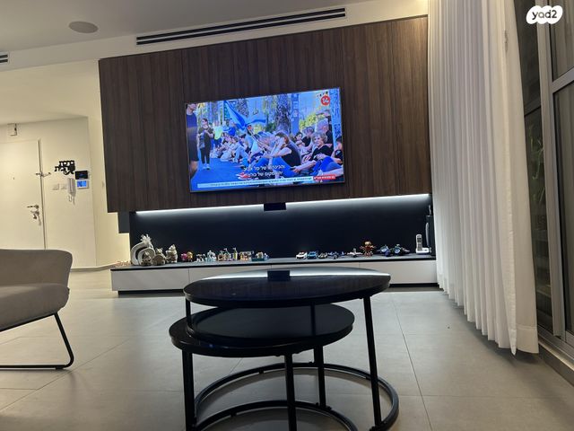 דירת גן, הצלף 10, צמח השדה, מעלה אדומים