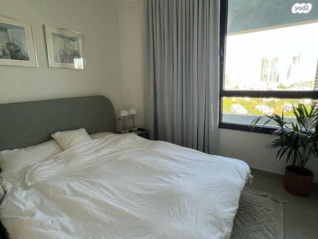 דירה, דרך מנחם בגין 158, מונטיפיורי, הרכבת, תל אביב יפו