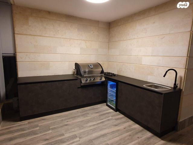 גג/ פנטהאוז, בצלאל 31, שכונה ב', באר שבע