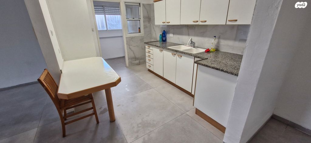 דירה, אנילביץ' 5, נווה גנים, קרית מוצקין