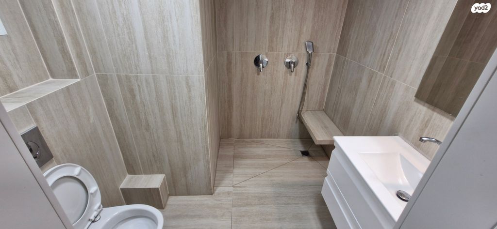 דירה, אנילביץ' 5, נווה גנים, קרית מוצקין