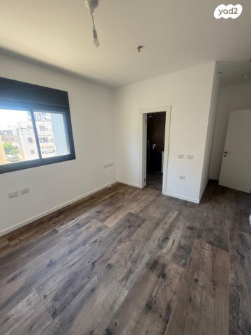 גג/ פנטהאוז, נחלת יצחק, תל אביב יפו