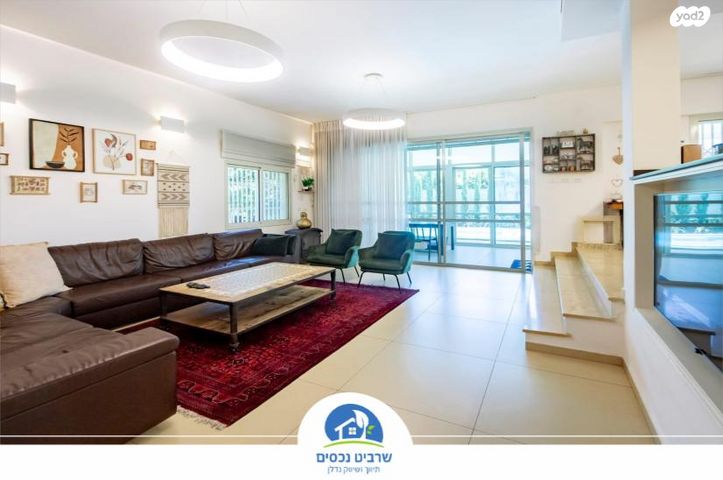 בית פרטי/ קוטג', הוד השרון